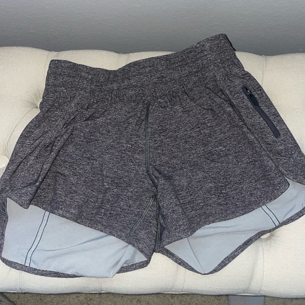 Lulu lemon Heathered grey women’s shorts